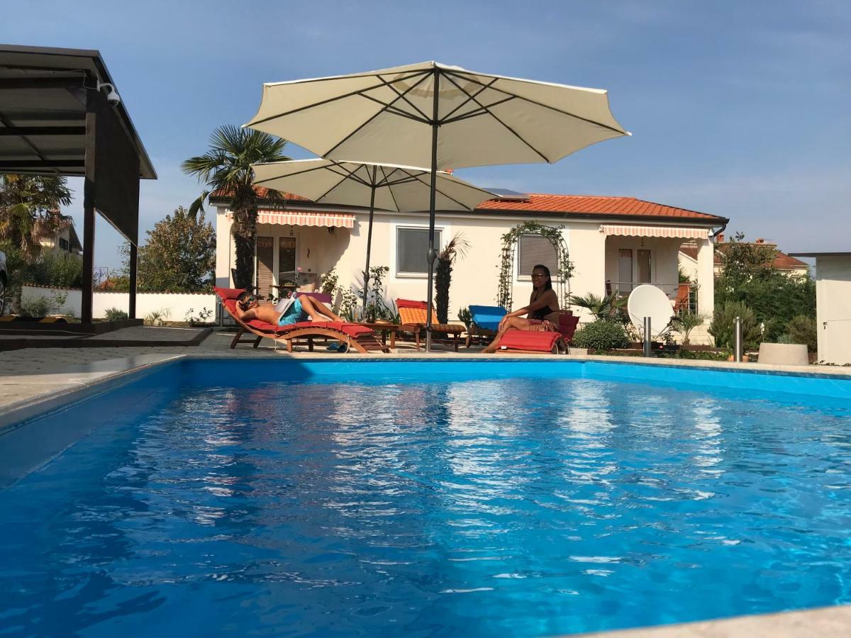 Villa Palme Porec Esterno foto