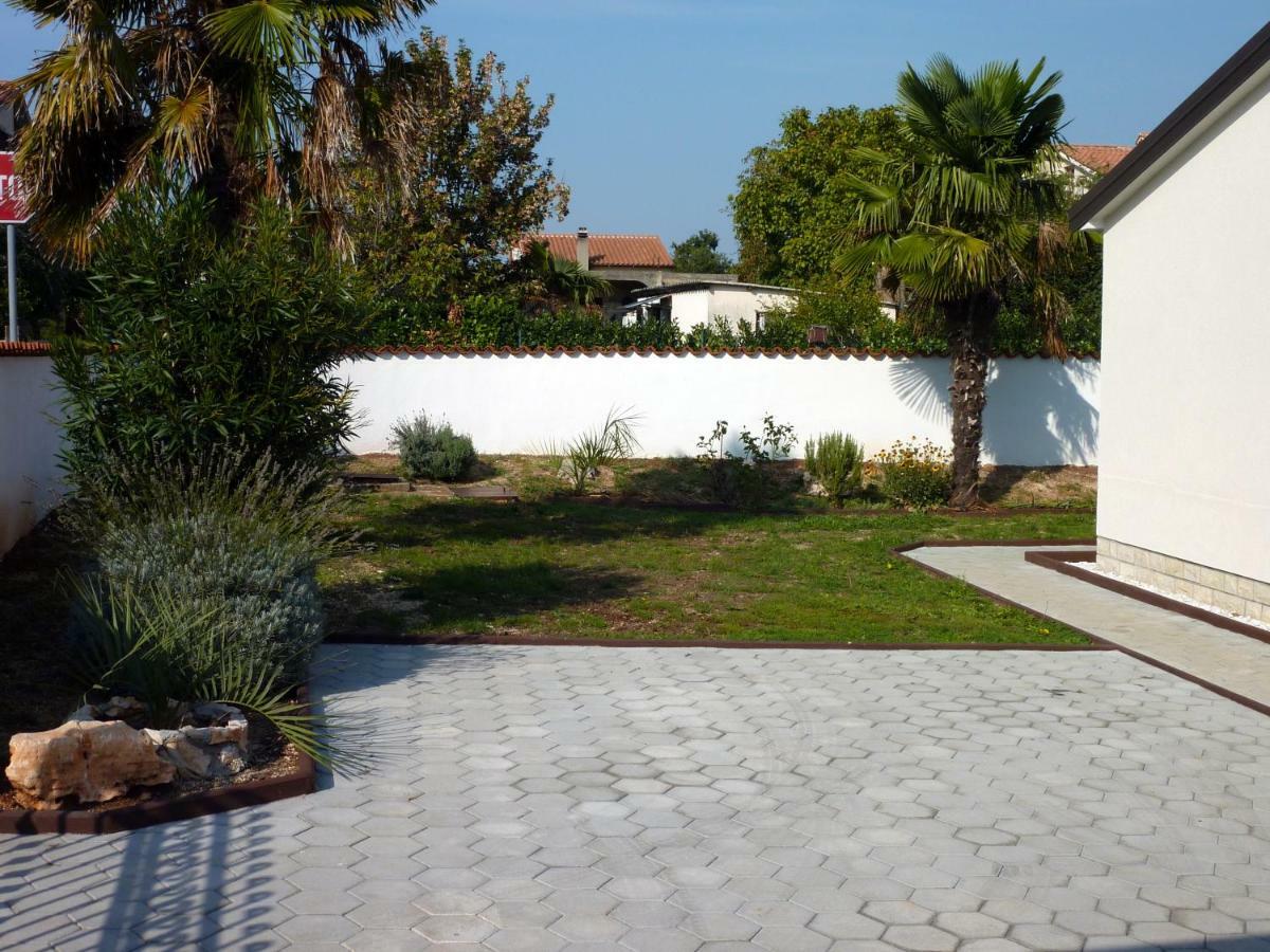 Villa Palme Porec Esterno foto