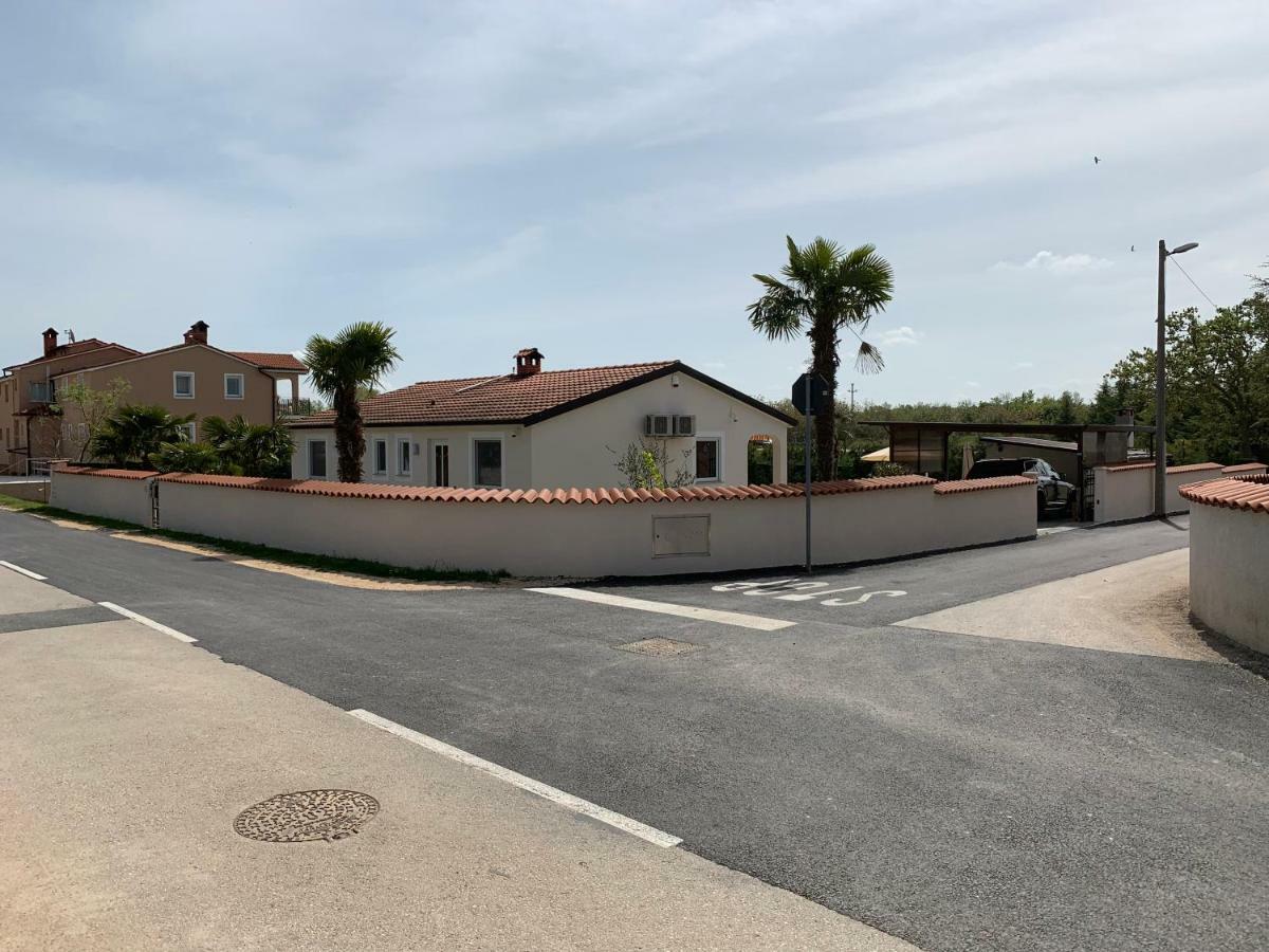 Villa Palme Porec Esterno foto